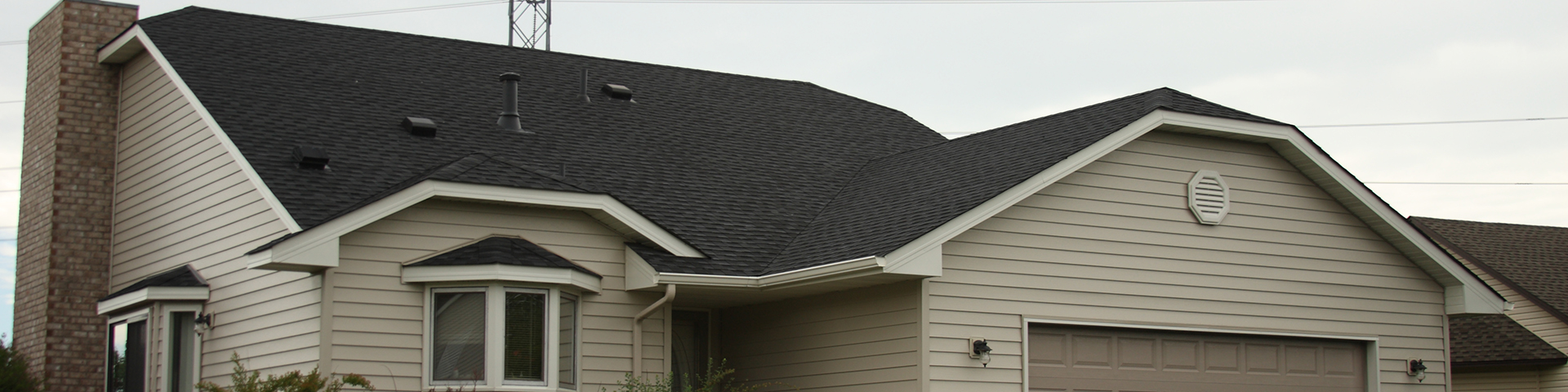 Asphalt-Roofing-Banner